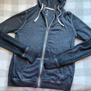 Women’s medium zip up jacket